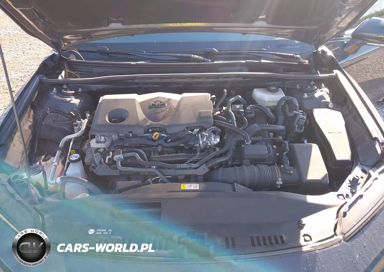 2025 Toyota Camry Le VIN:4T1DBADK6SU033170 - 10