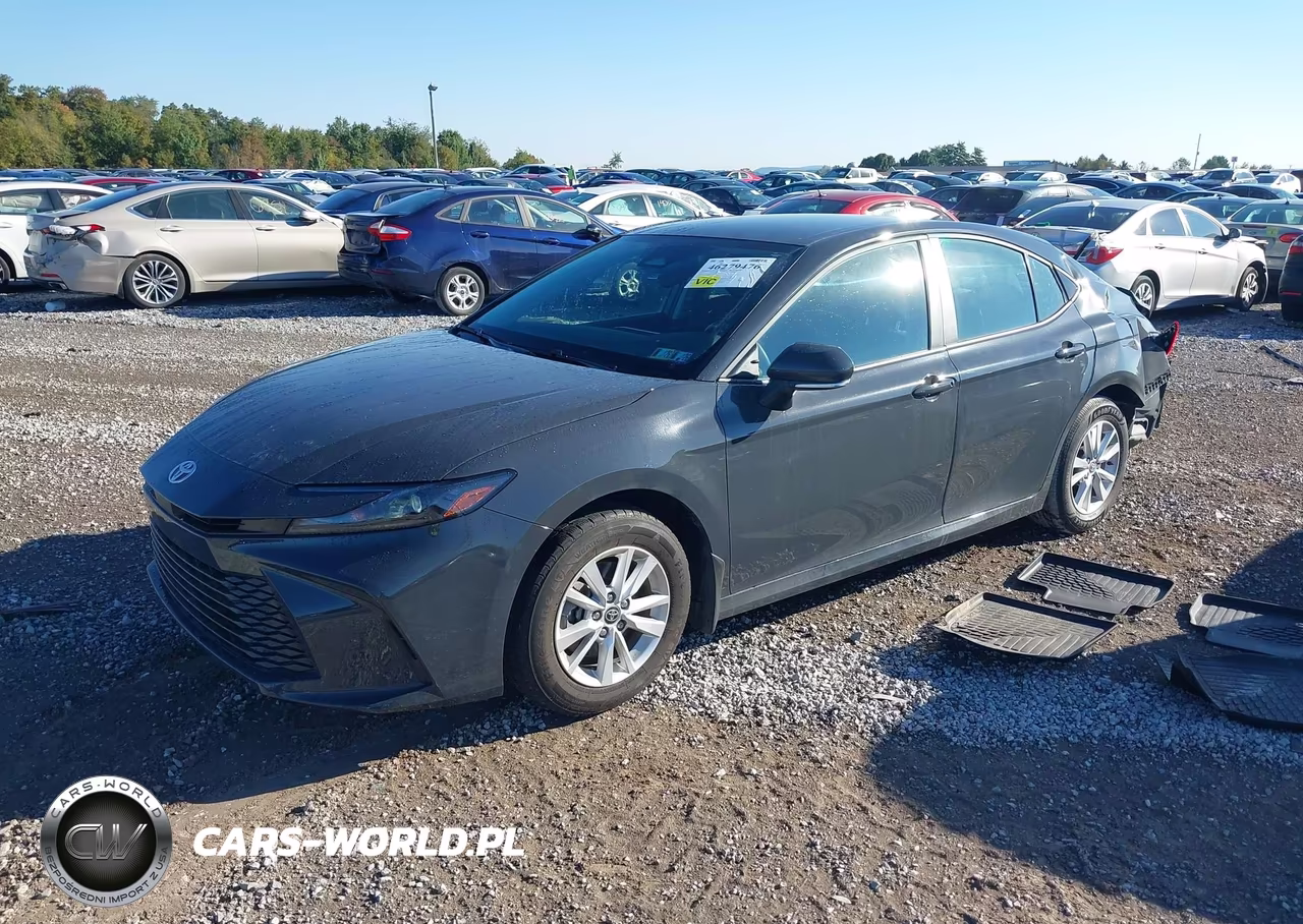 2025 Toyota Camry Le VIN:4T1DBADK6SU033170 - 2