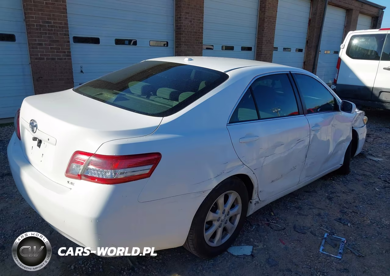 2011 Toyota Camry Le VIN:4T1BF3EK6BU760461 - 4