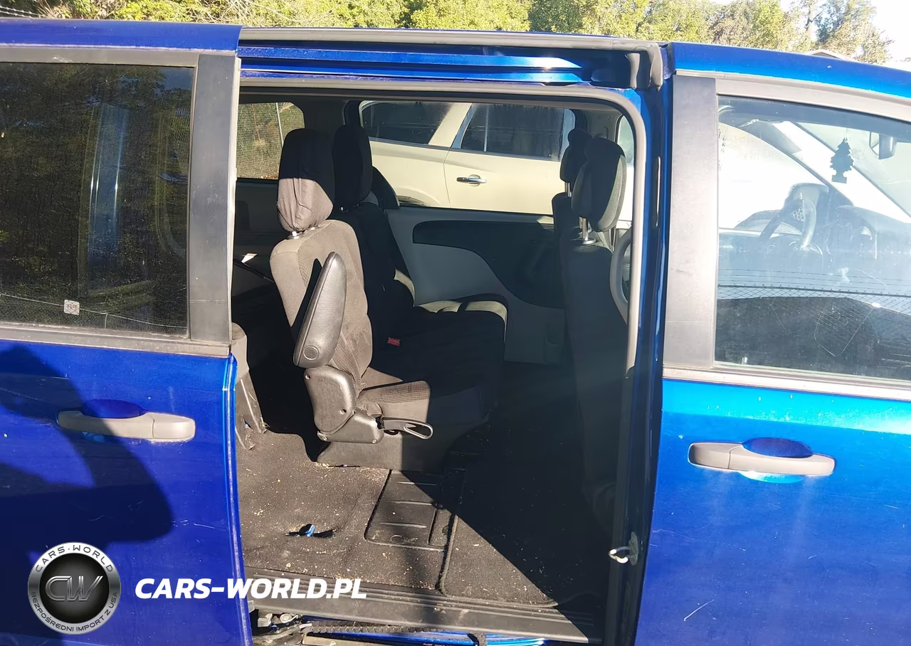 2019 Dodge Grand Caravan Se VIN:2C4RDGBG7KR756609 - 8