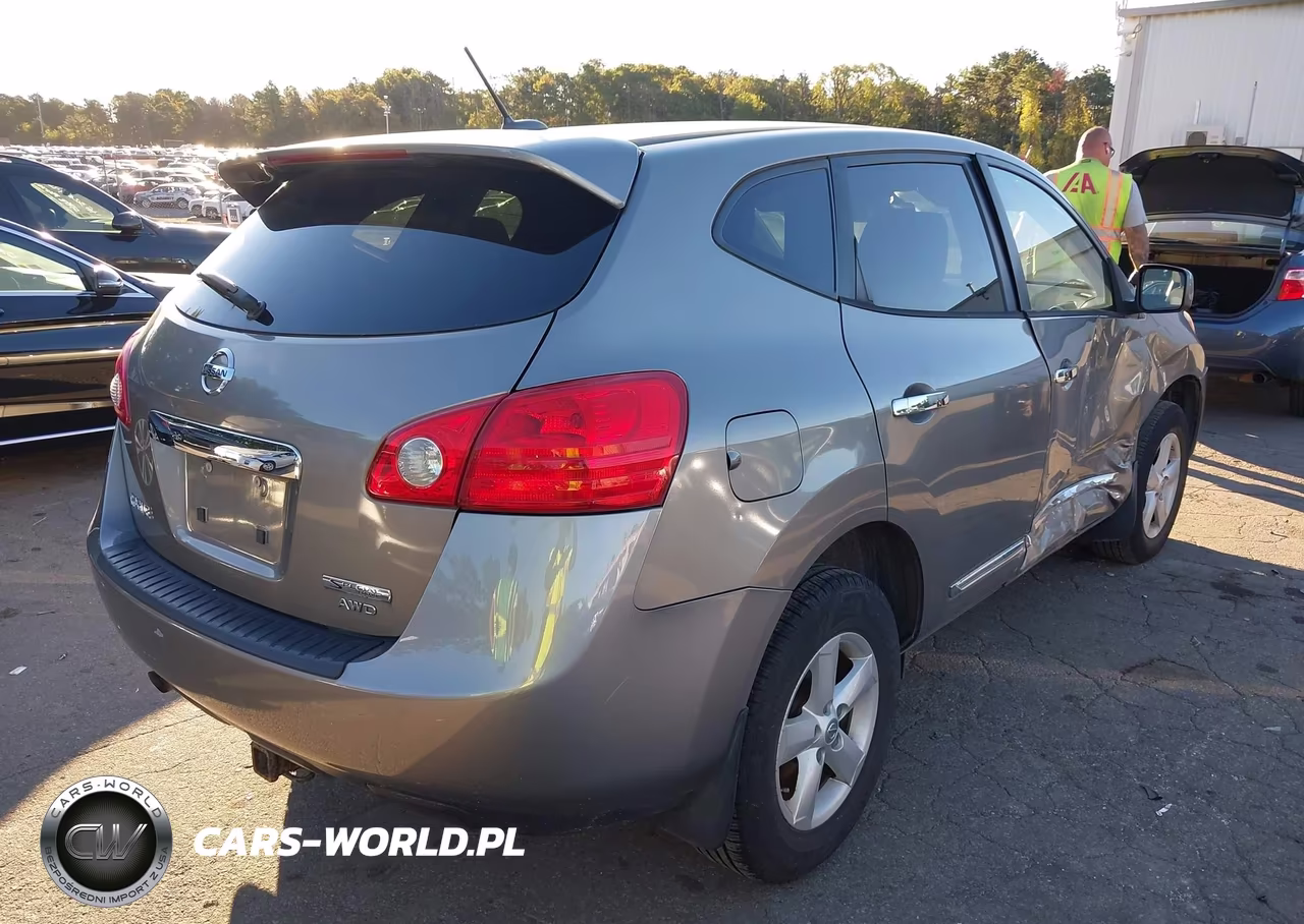 2013 Nissan Rogue S VIN:JN8AS5MV4DW151626 - 4