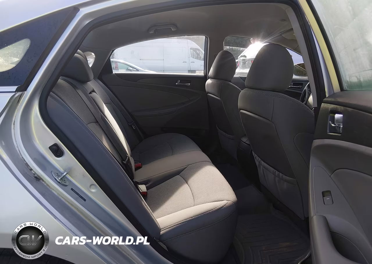 2013 Hyundai Sonata Gls VIN:5NPEB4AC5DH803749 - 8