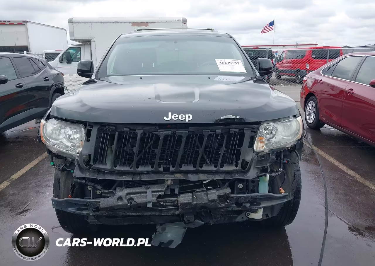 2011 Jeep Grand Cherokee Laredo VIN:1J4RR4GGXBC554665 - 13