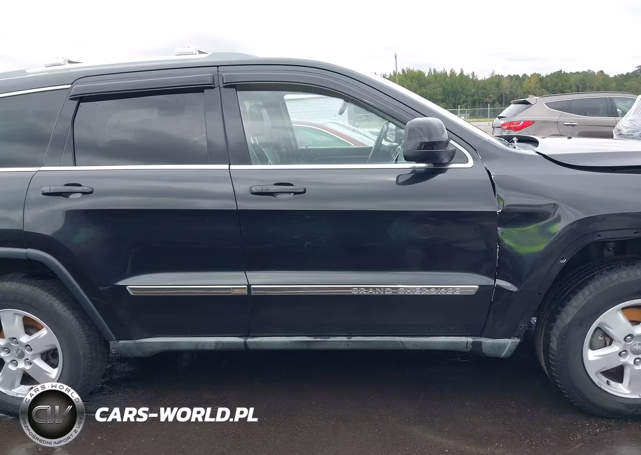 2011 Jeep Grand Cherokee Laredo VIN:1J4RR4GGXBC554665 - 14