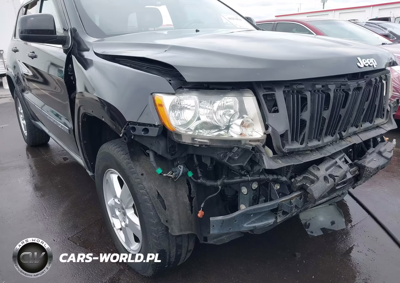 2011 Jeep Grand Cherokee Laredo VIN:1J4RR4GGXBC554665 - 18