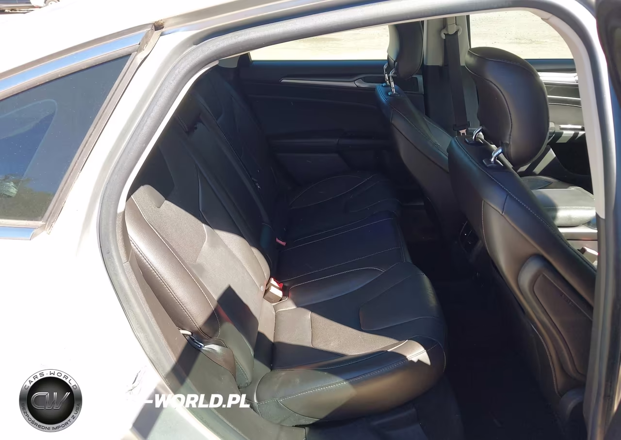 2014 Ford Fusion Titanium VIN:3FA6P0D94ER105331 - 8