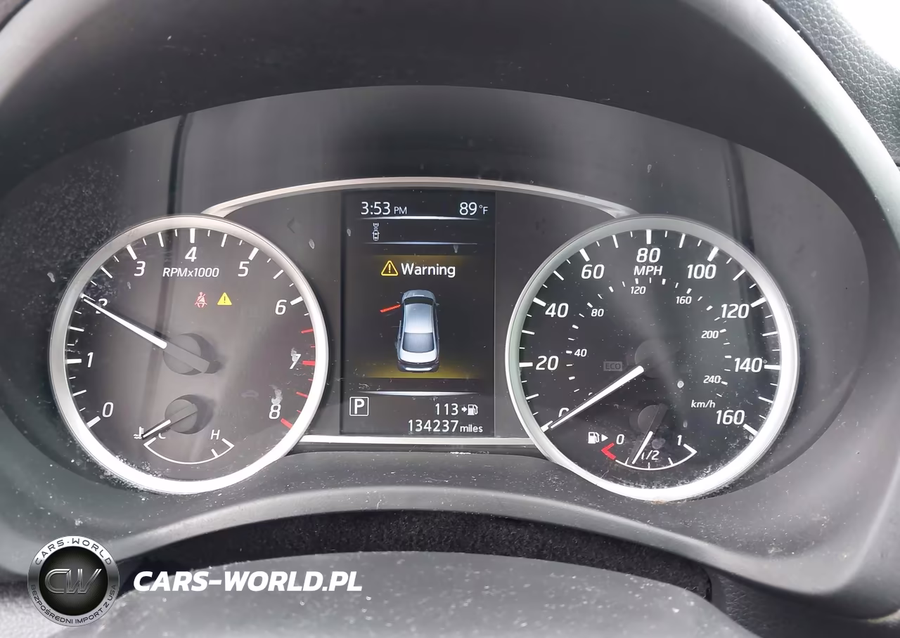 2018 Nissan Sentra Sr VIN:3N1AB7AP4JY252024 - 7