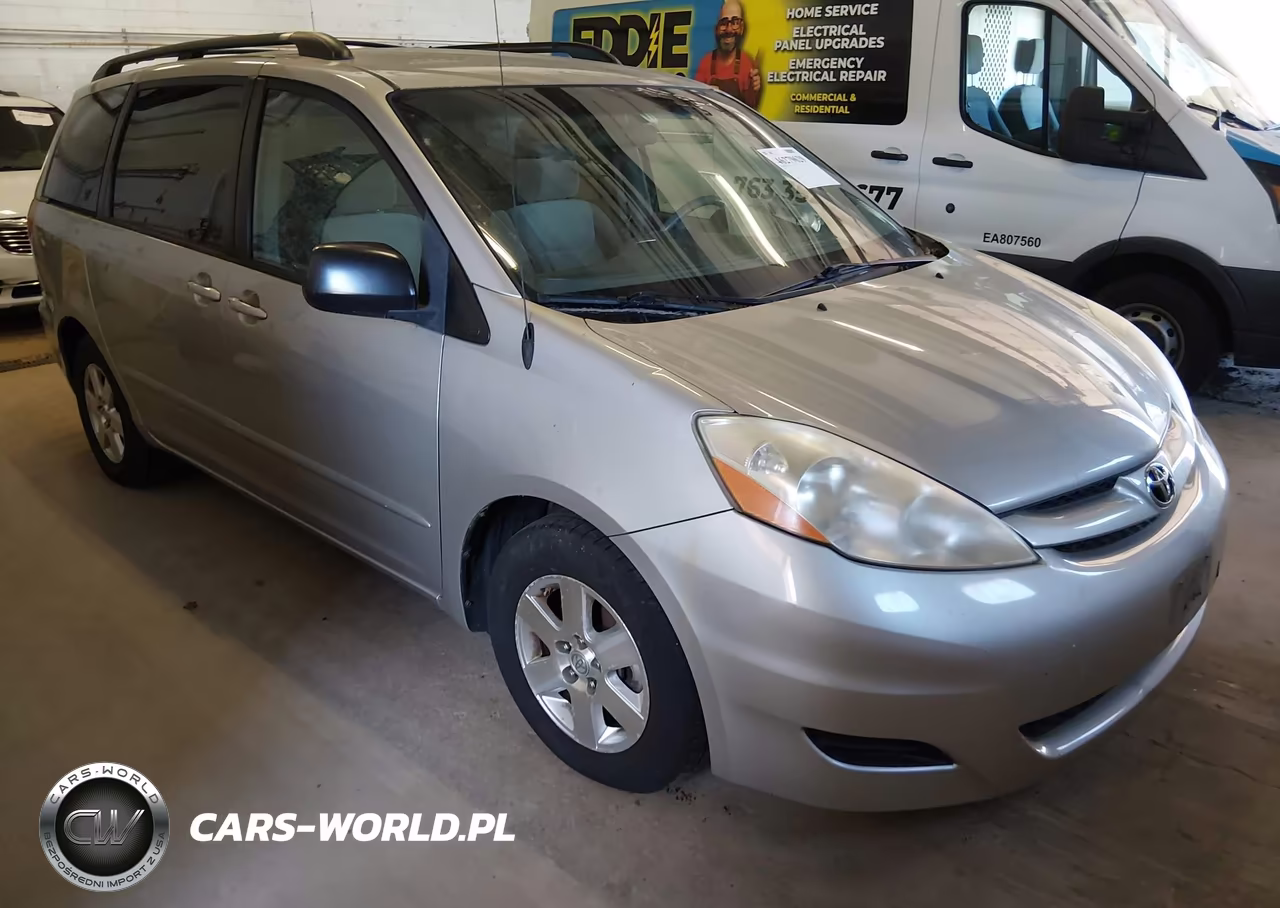 2009 Toyota Sienna Le