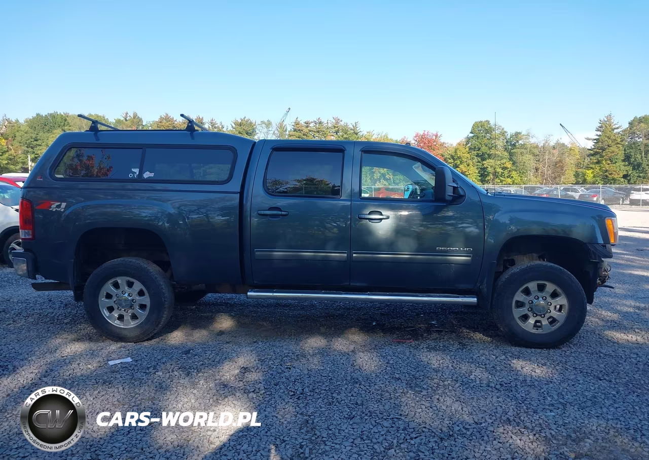2014 GMC Sierra 2500Hd Slt VIN:1GT121CG8EF103345 - 13