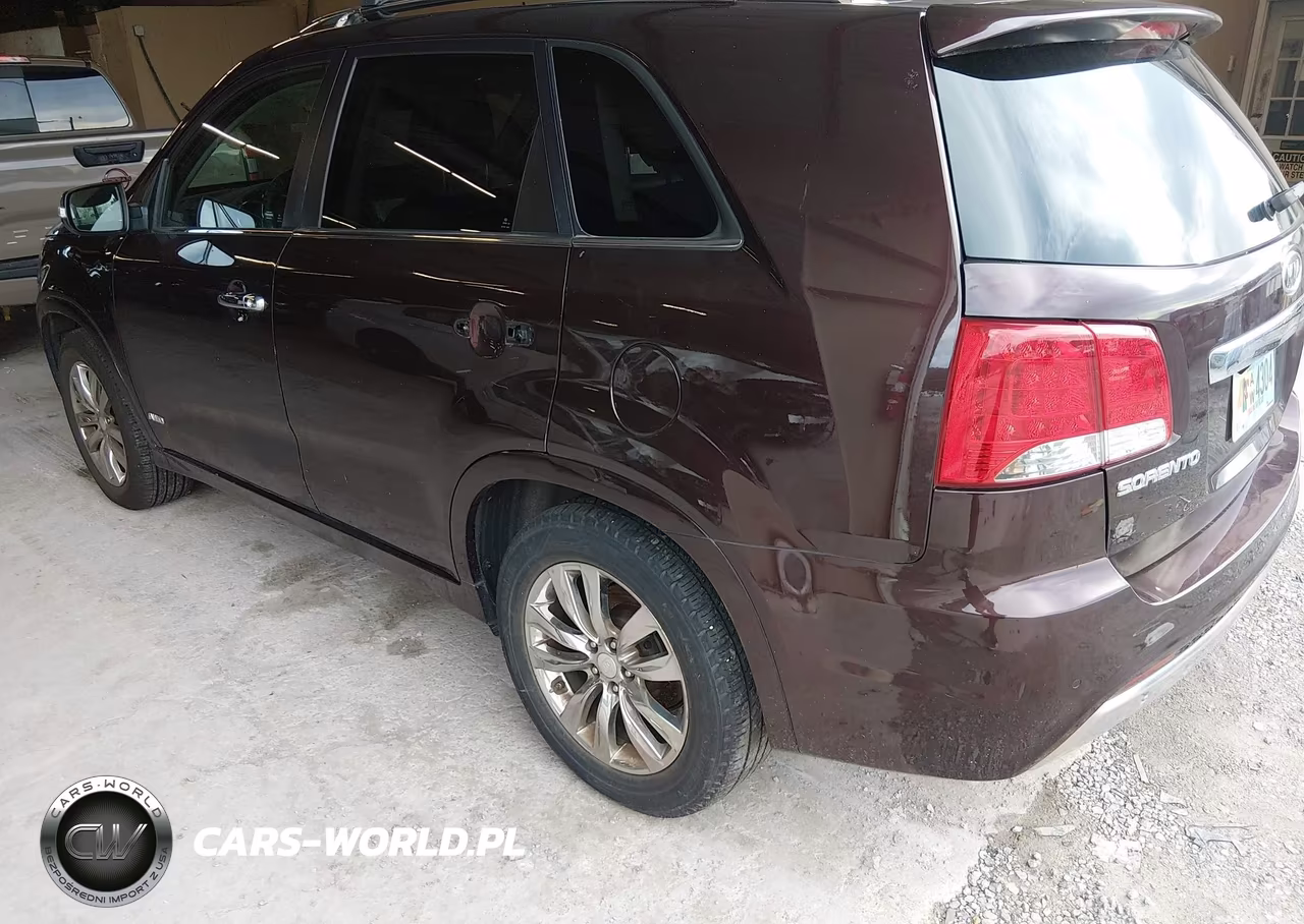 2013 Kia Sorento Sx V6 VIN:5XYKWDA29DG377487 - 3