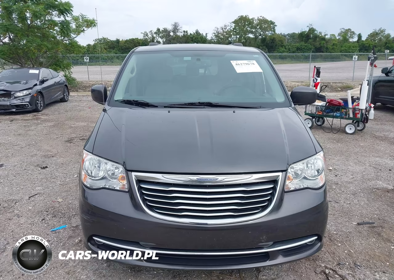 2016 Chrysler Town & Country Touring VIN:2C4RC1BG3GR128442 - 12