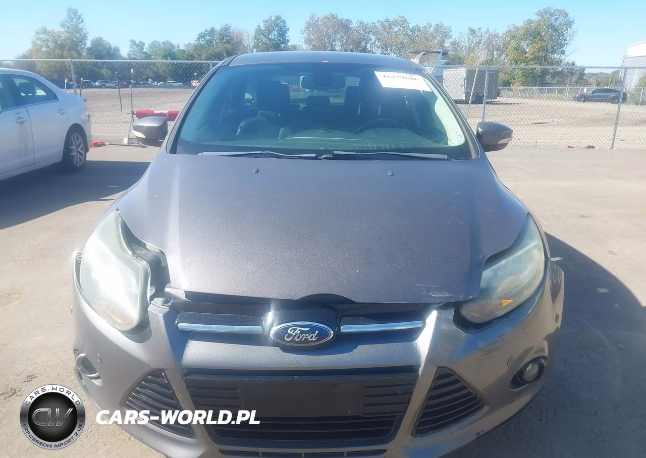 2012 Ford Focus Titanium VIN:1FAHP3N22CL283679 - 12