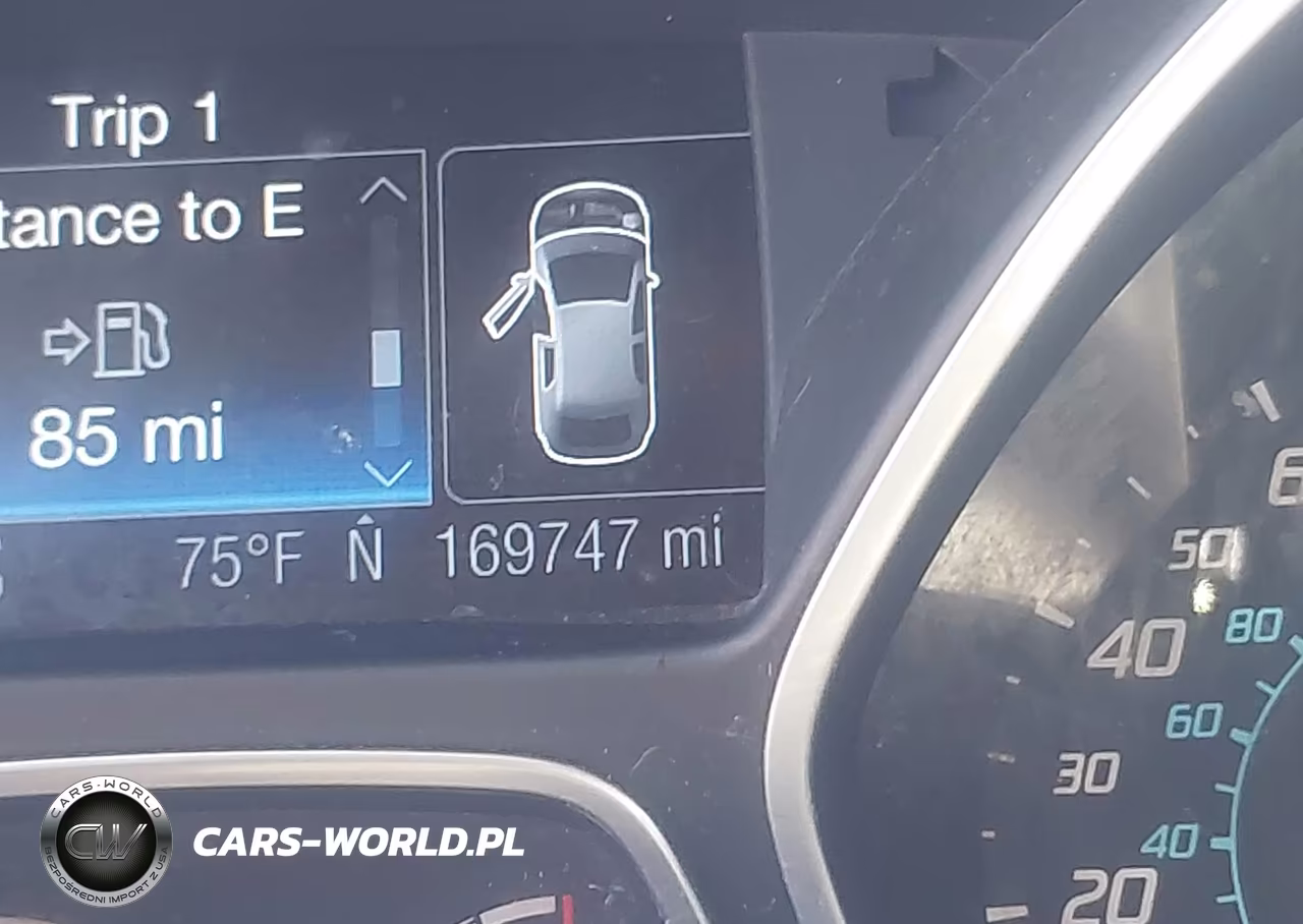 2012 Ford Focus Titanium VIN:1FAHP3N22CL283679 - 15