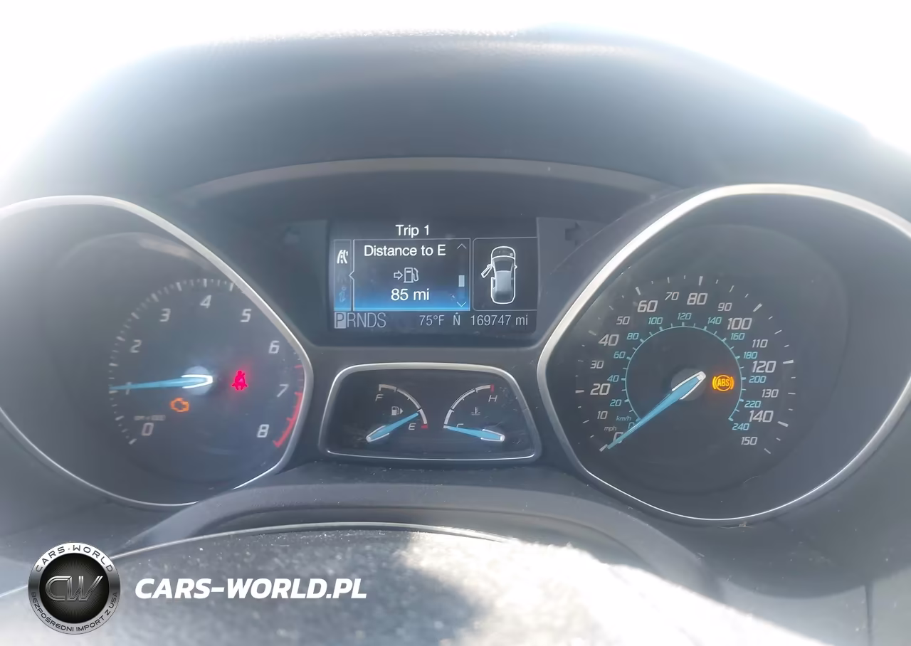 2012 Ford Focus Titanium VIN:1FAHP3N22CL283679 - 7
