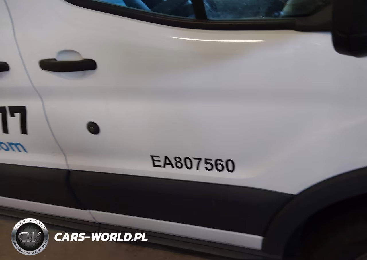 2016 Ford Transit-250 VIN:1FTYR2CG8GKB40325 - 6