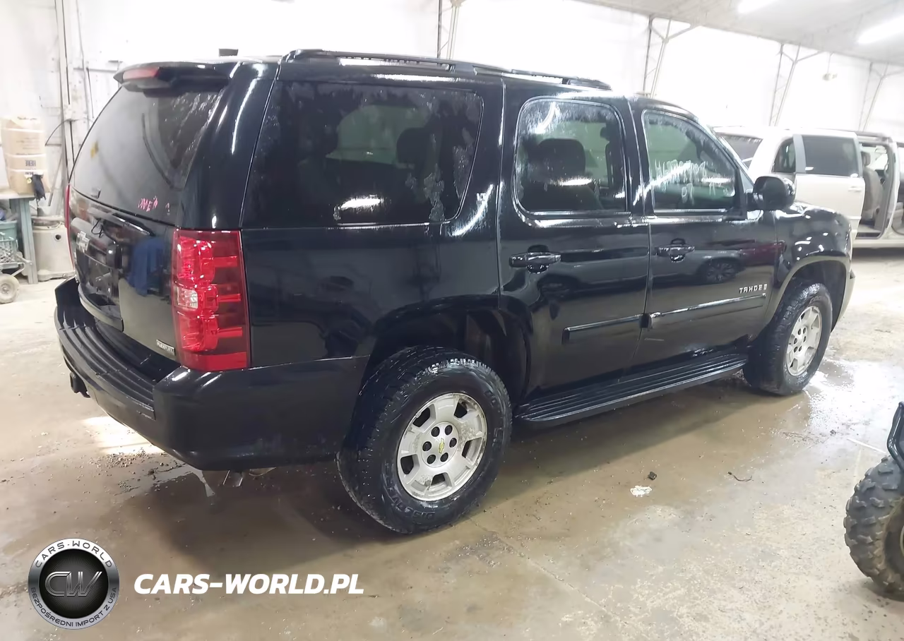 2007 Chevrolet Tahoe Lt VIN:1GNFK13067J201080 - 4