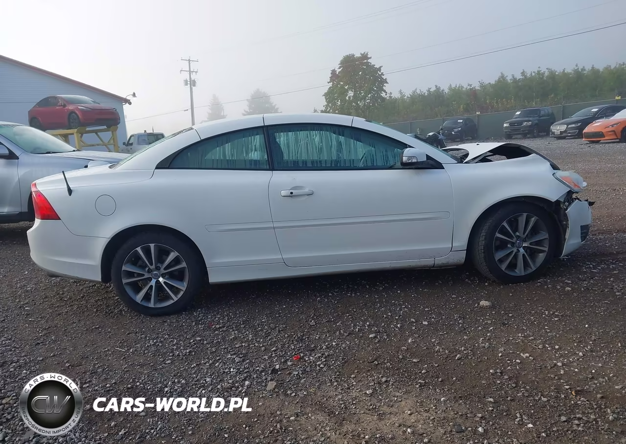 2012 Volvo C70 T5 VIN:YV1672MC0CJ125482 - 13