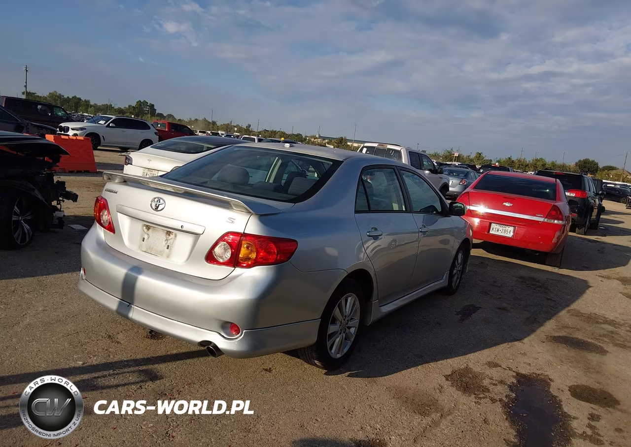 2010 Toyota Corolla S VIN:1NXBU4EE1AZ372686 - 4