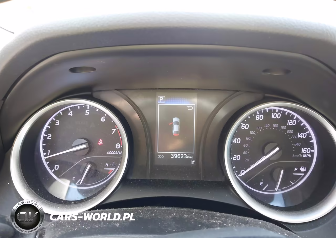 2021 Toyota Camry Le VIN:4T1C11AK7MU583208 - 7