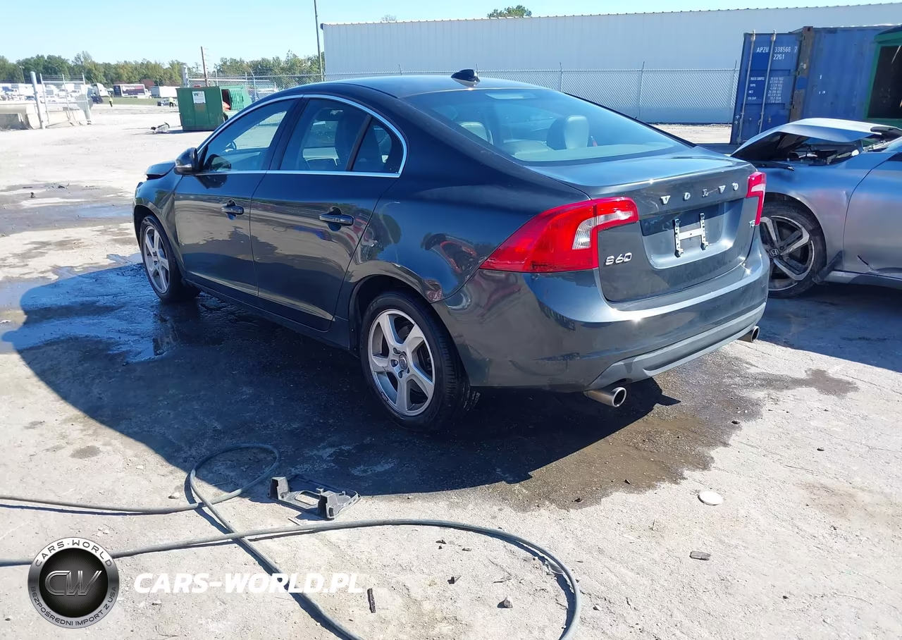 2013 Volvo S60 T5-T5 Platinum-T5 Premier-T5 Premier Plus VIN:YV1612FS3D2225786 - 3