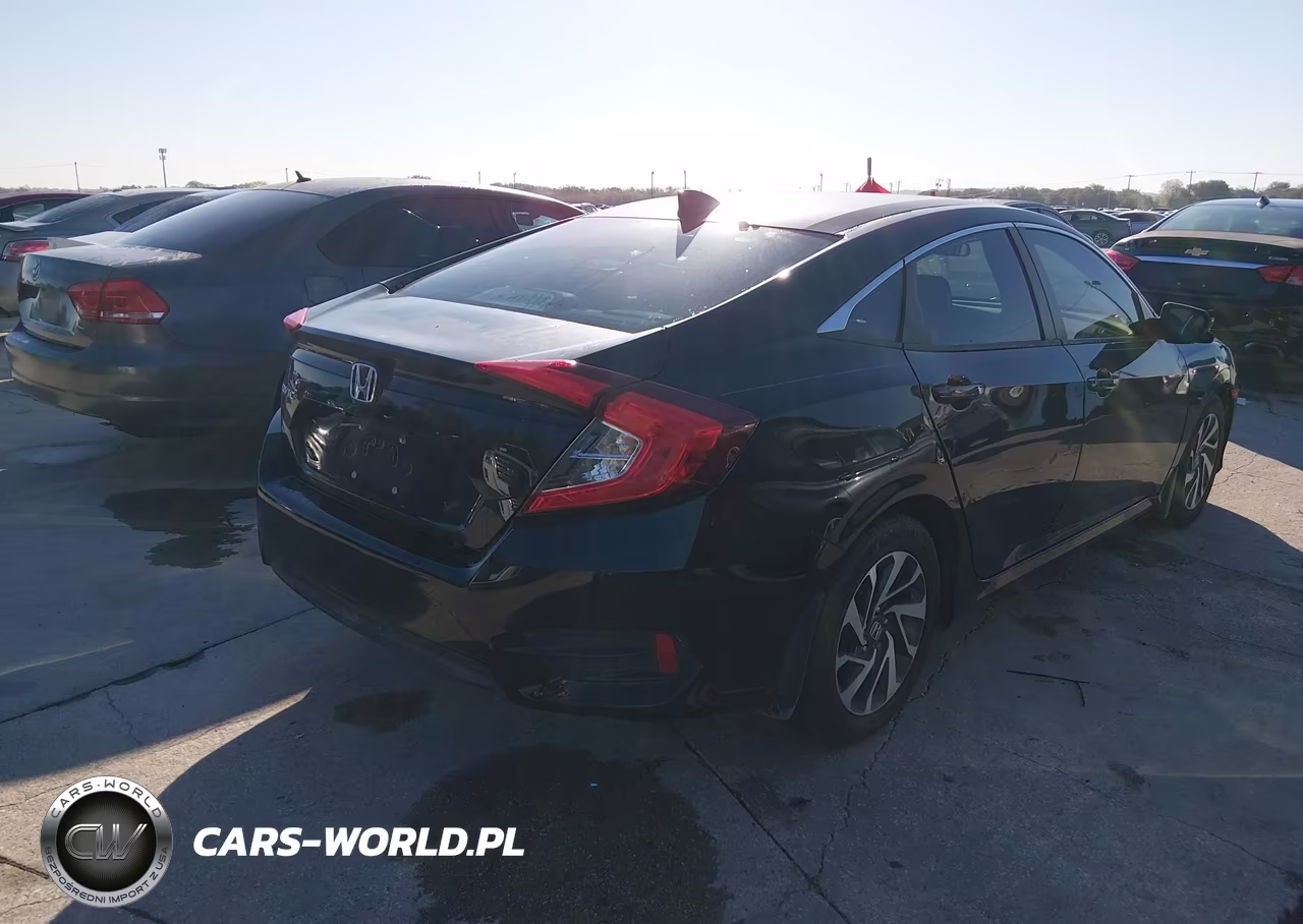 2017 Honda Civic Ex VIN:19XFC2F74HE062358 - 4