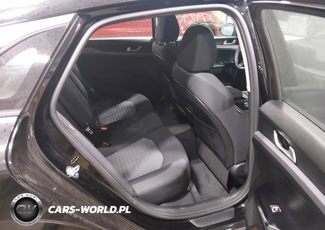 2026 Kia K5 Lxs Fwd VIN:KNAG24J74T5445910 - 8