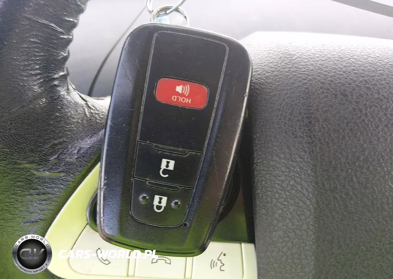 2016 Toyota Prius Three VIN:JTDKARFU8G3017271 - 11