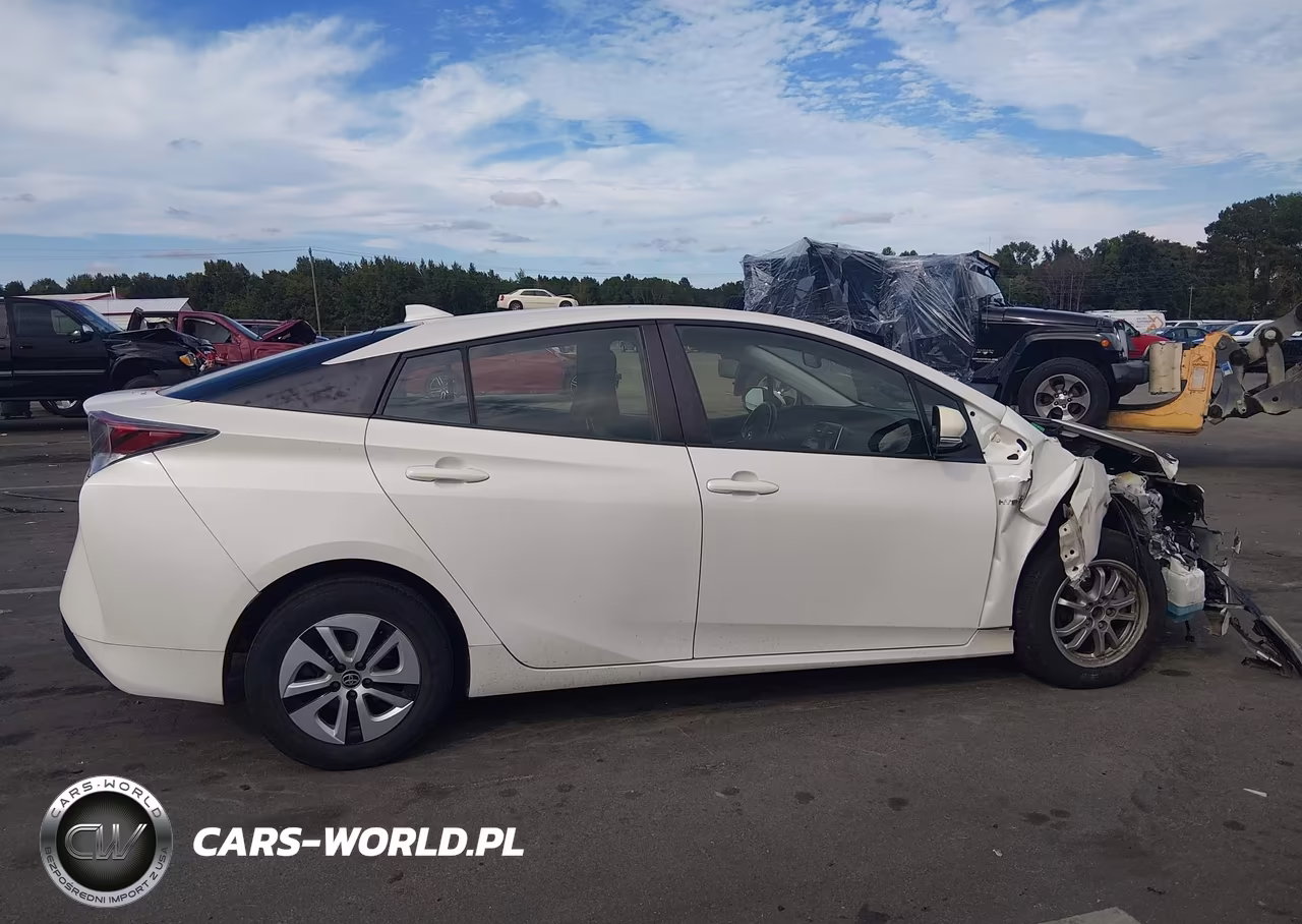 2016 Toyota Prius Three VIN:JTDKARFU8G3017271 - 13