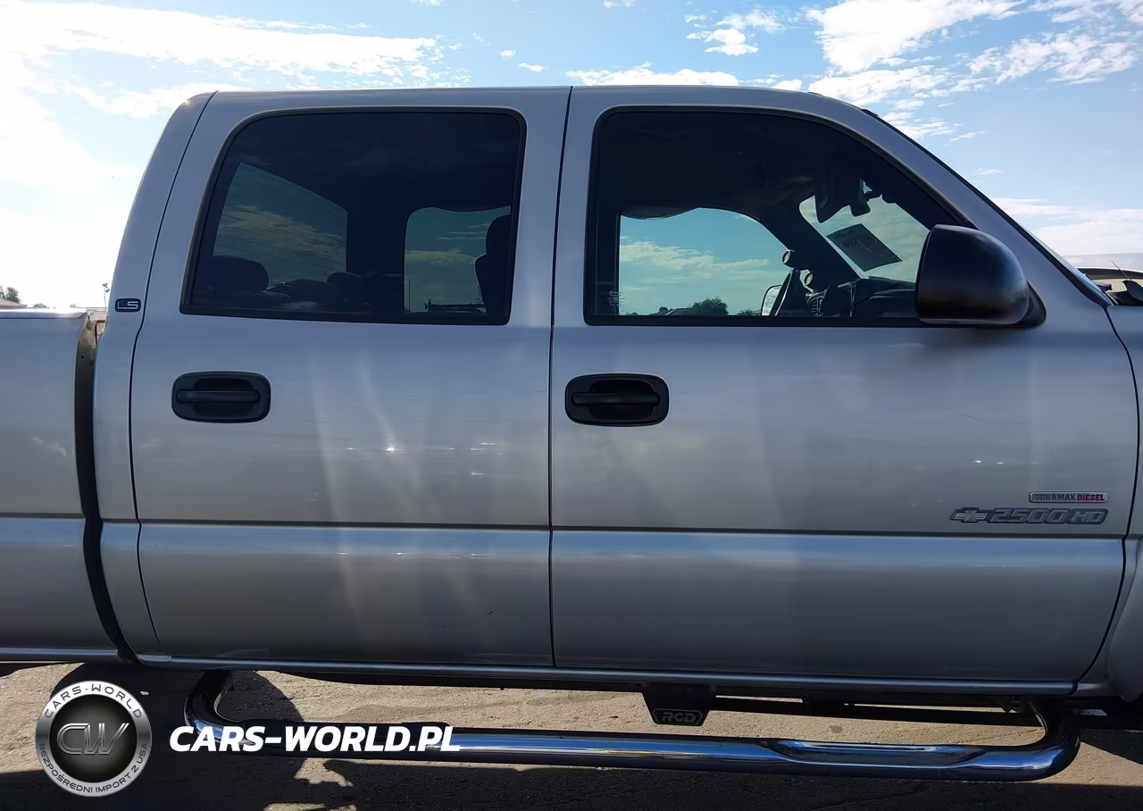 2005 Chevrolet Silverado 2500Hd Ls VIN:1GCHK23215F945405 - 13