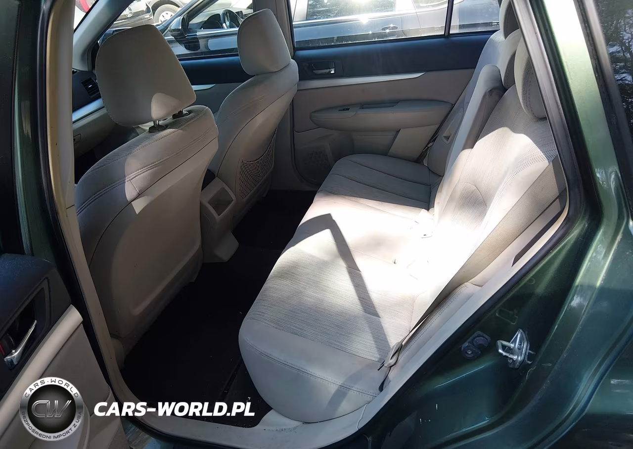 2013 Subaru Outback 2.5I VIN:4S4BRCACXD3248040 - 8
