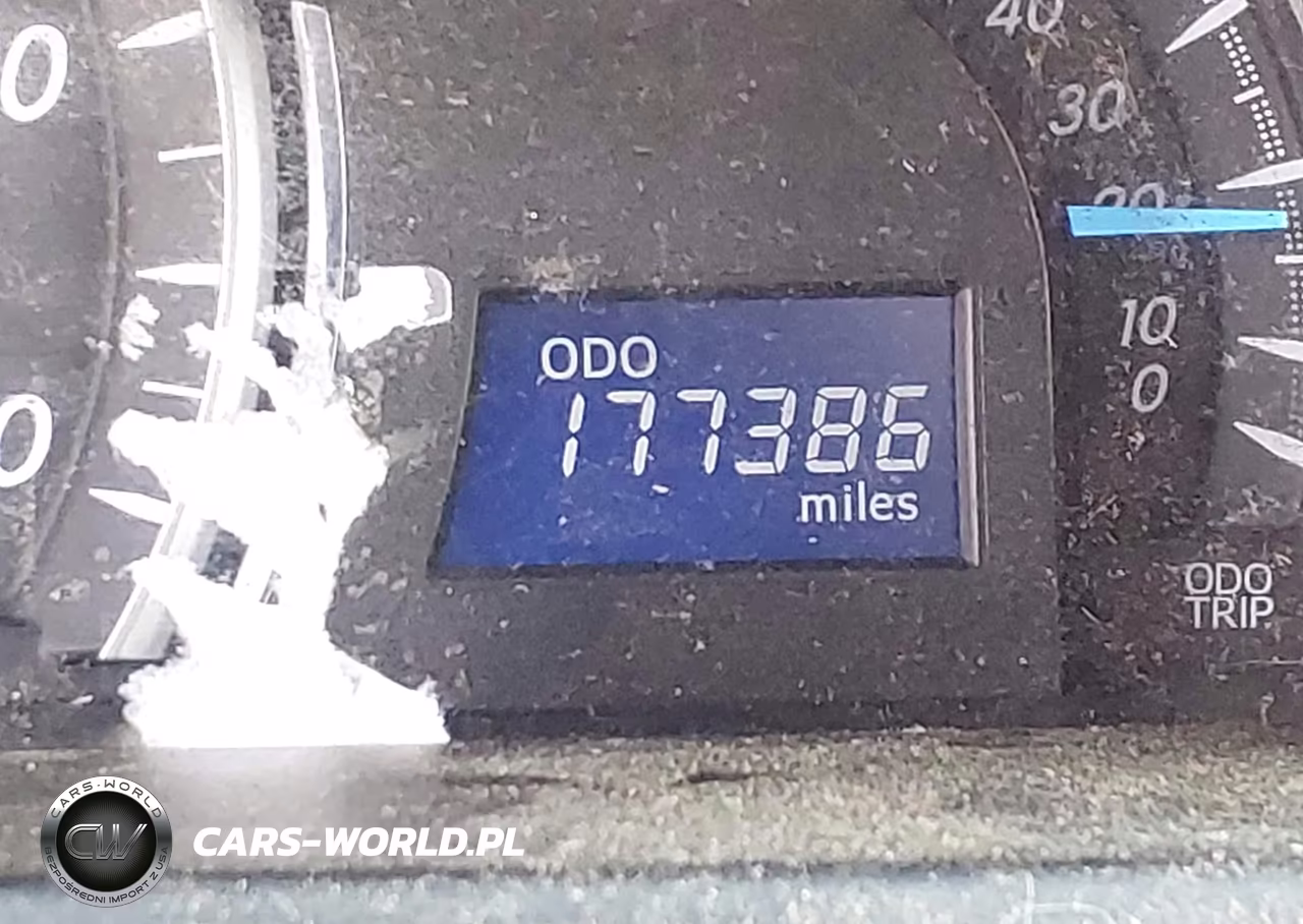 2014 Toyota Camry Le VIN:4T4BF1FK0ER382604 - 15