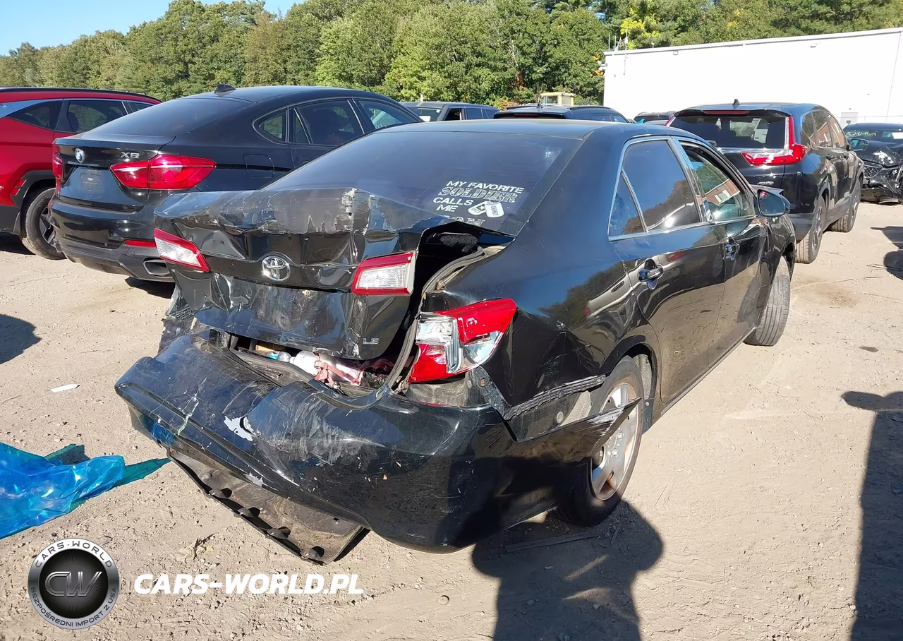 2014 Toyota Camry Le VIN:4T4BF1FK0ER382604 - 4