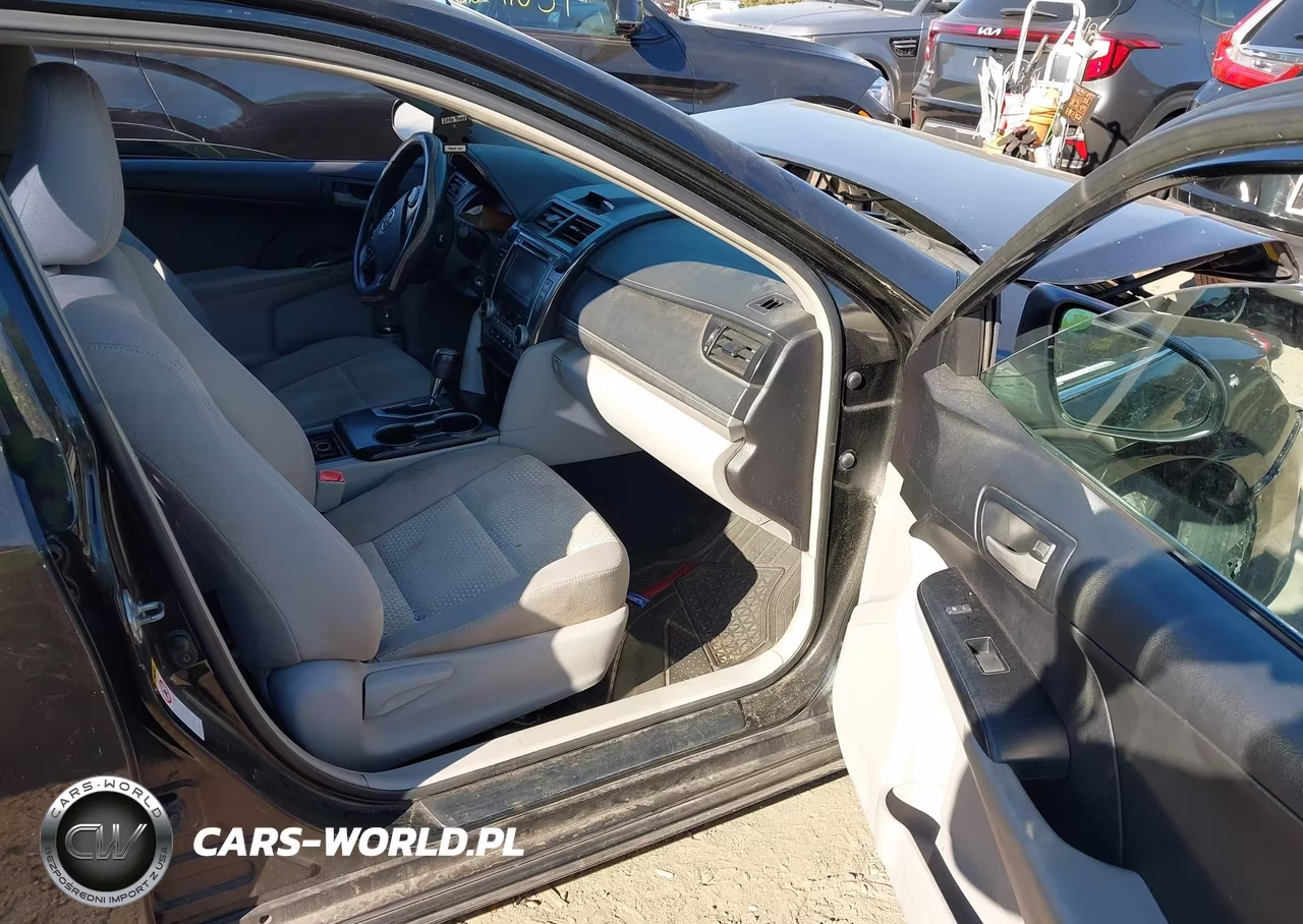 2014 Toyota Camry Le VIN:4T4BF1FK0ER382604 - 5