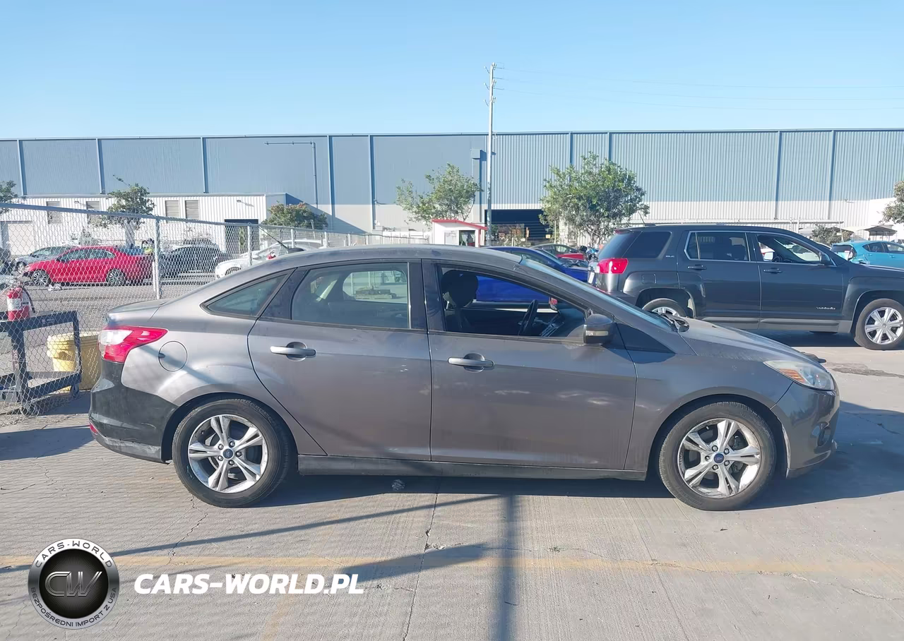 2014 Ford Focus Se VIN:1FADP3F23EL199502 - 13