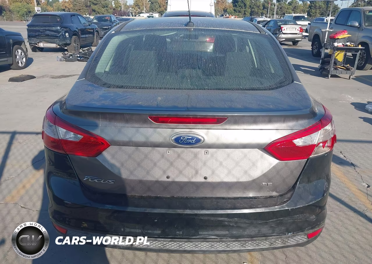 2014 Ford Focus Se VIN:1FADP3F23EL199502 - 16