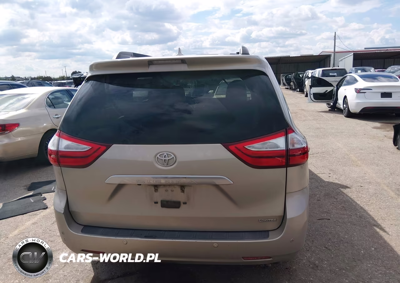 2017 Toyota Sienna Limited Premium 7 Passenger VIN:5TDYZ3DC8HS834945 - 15