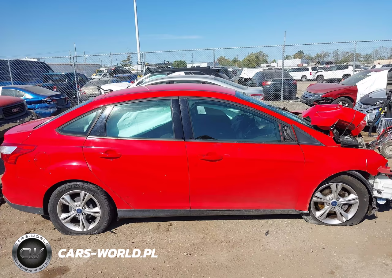 2014 Ford Focus Se VIN:1FADP3F22EL102435 - 14