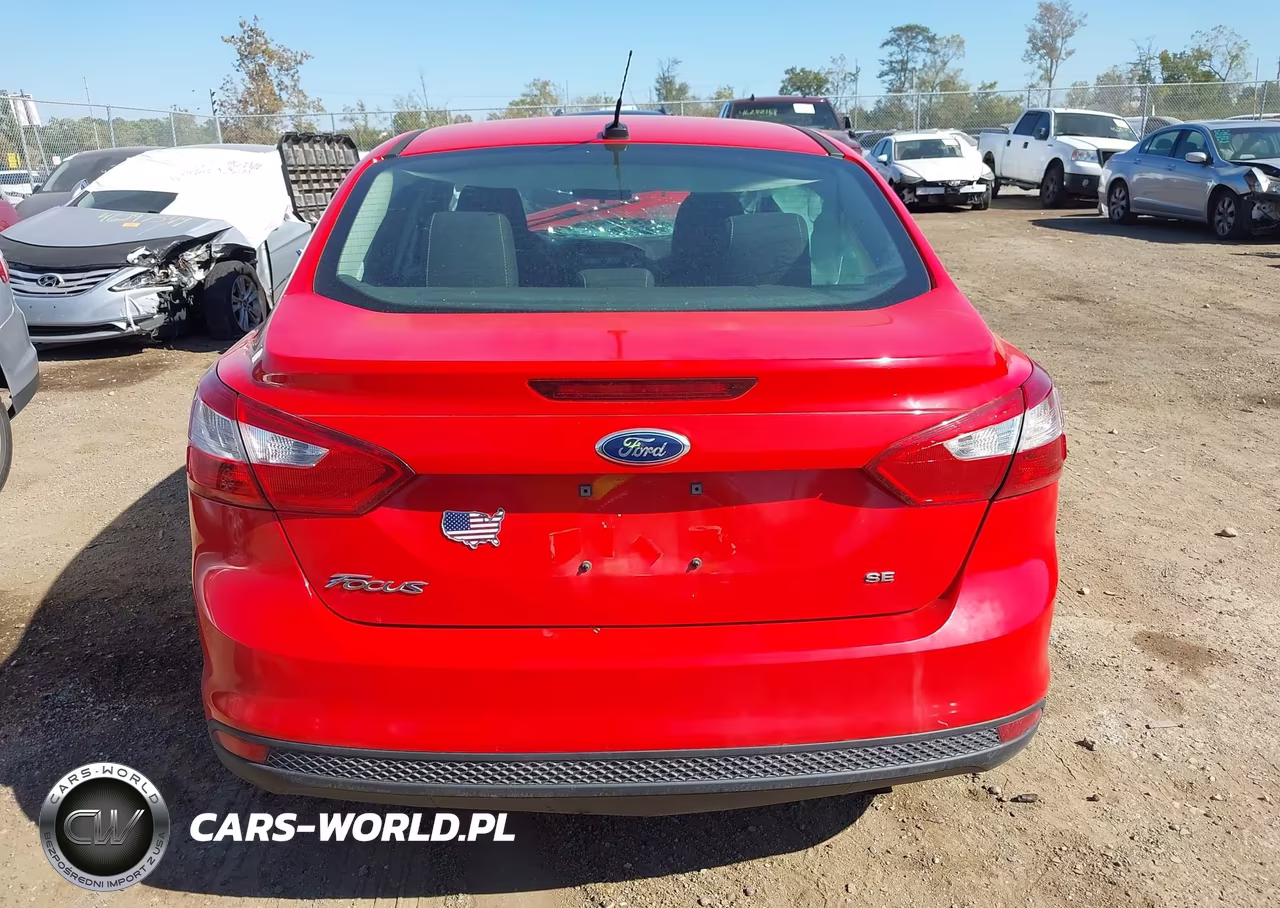 2014 Ford Focus Se VIN:1FADP3F22EL102435 - 17