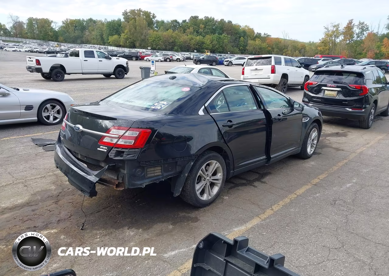 2016 Ford Taurus Sel VIN:1FAHP2E84GG111697 - 4