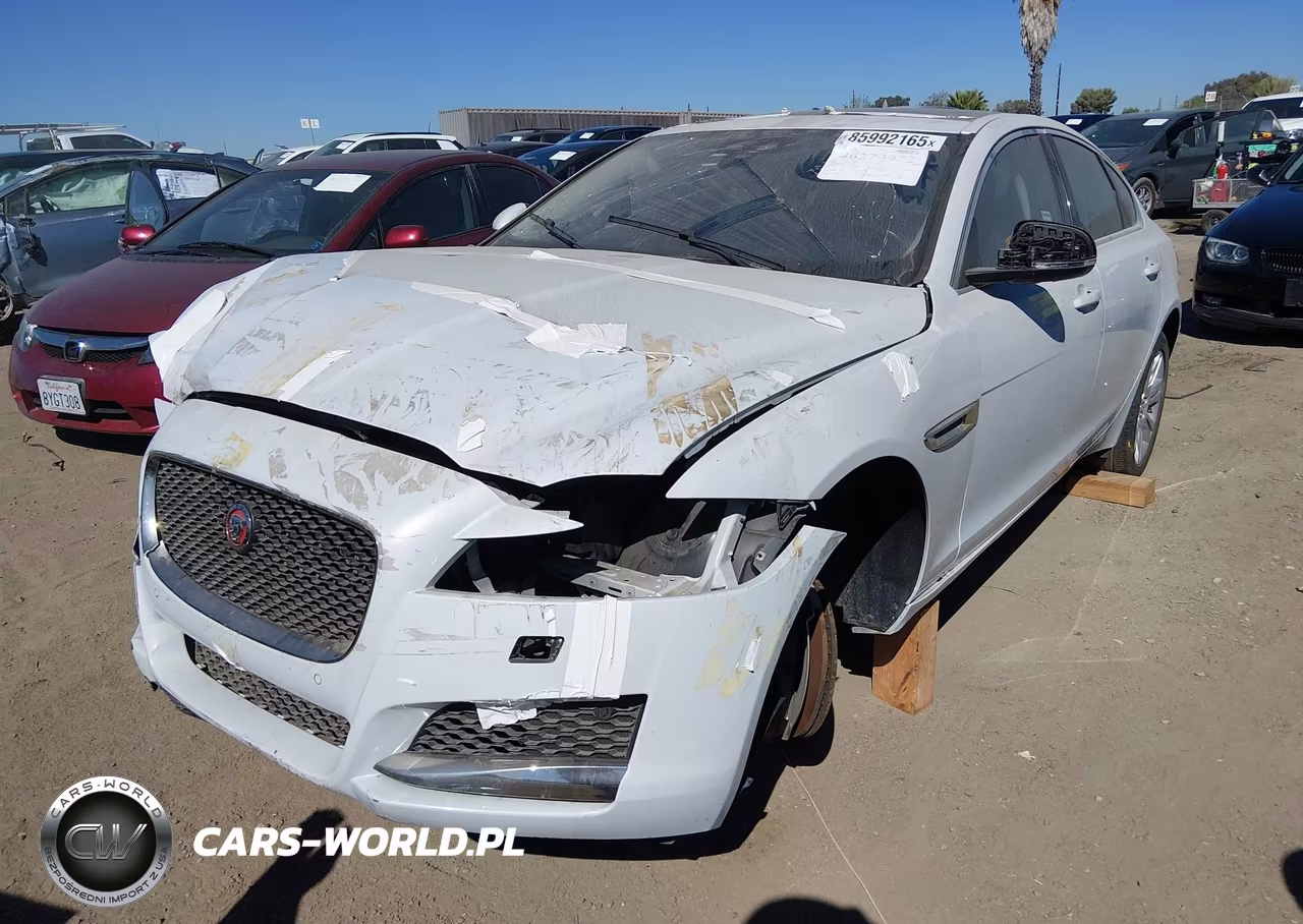2016 Jaguar Xf Premium VIN:SAJBD4BV9GCY13294 - 2