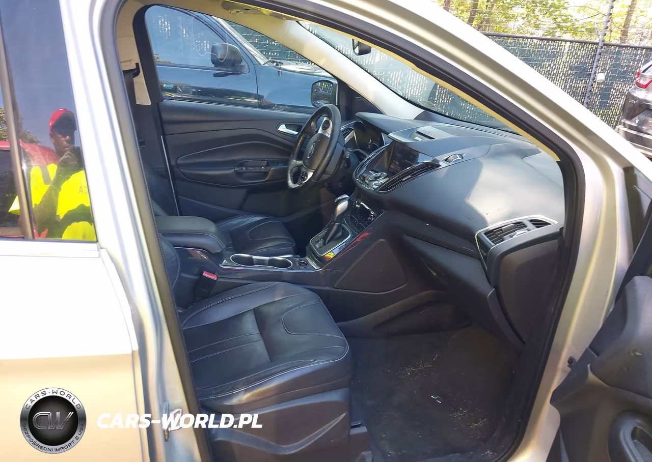 2013 Ford Escape Titanium VIN:1FMCU9J98DUA57639 - 5