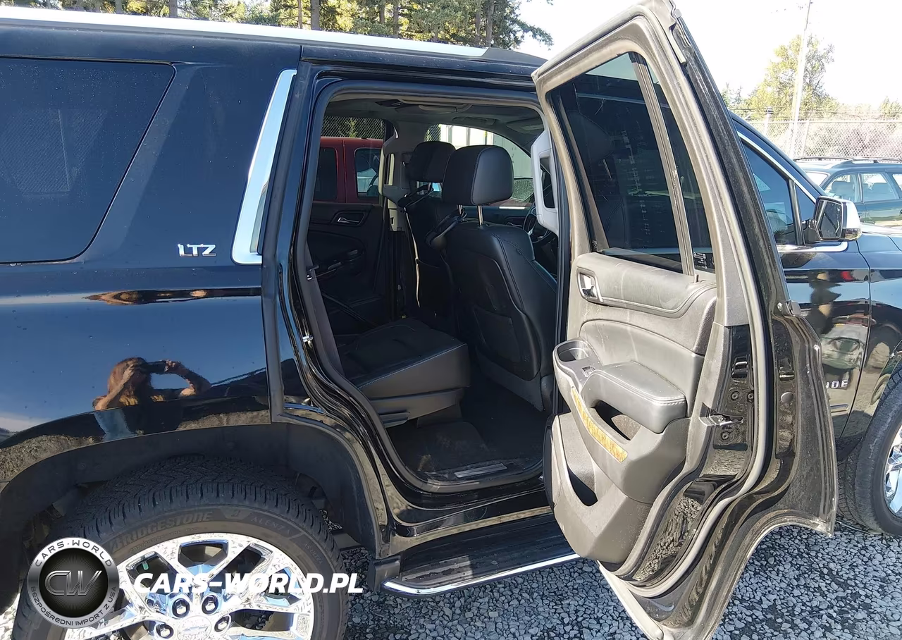 2016 Chevrolet Tahoe Ltz VIN:1GNSKCKC6GR362293 - 8
