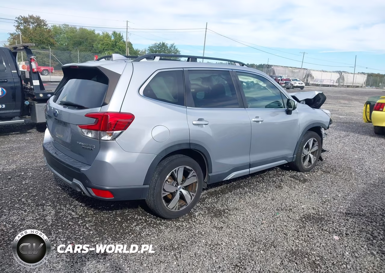 2021 Subaru Forester Touring VIN:JF2SKAXC1MH480194 - 4