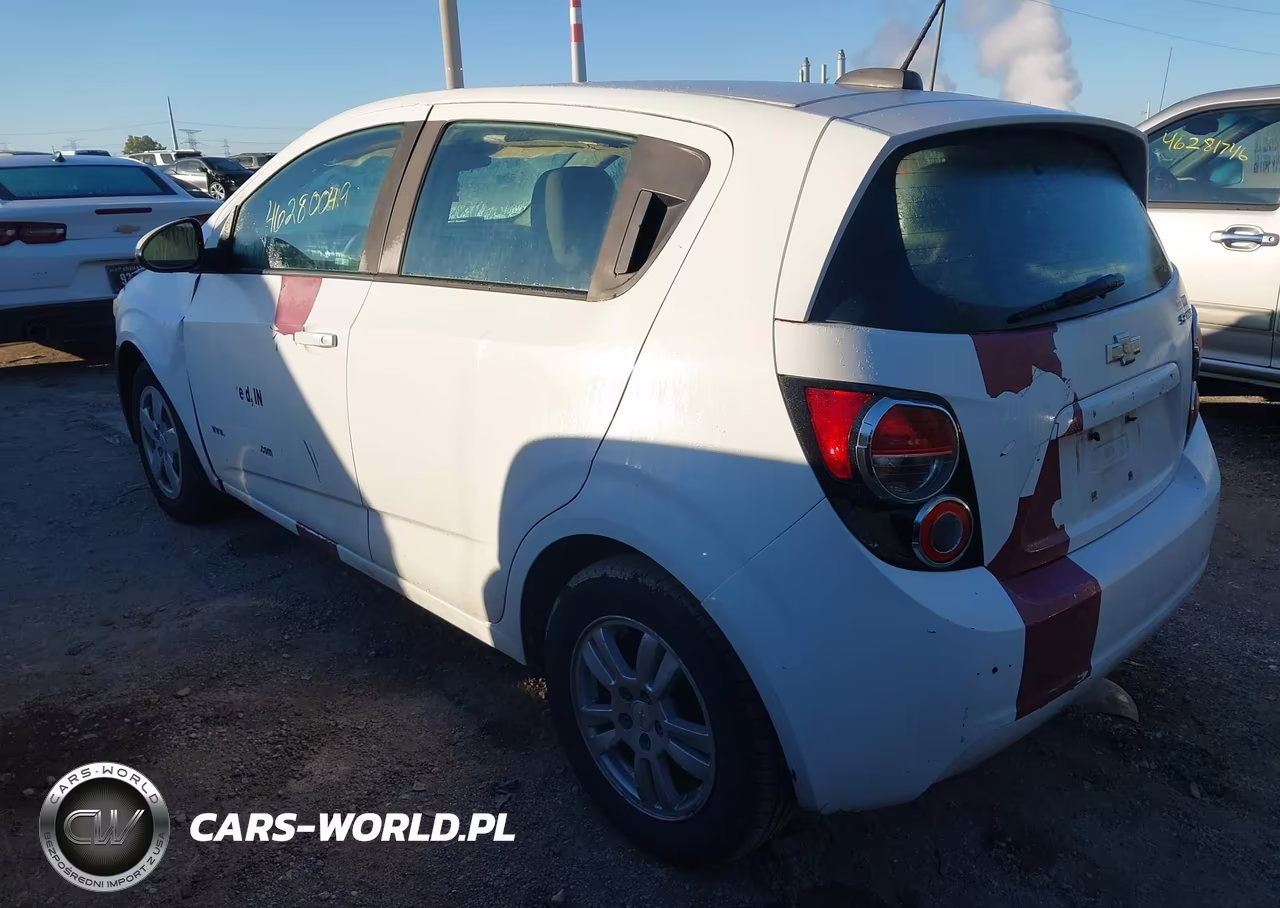 2016 Chevrolet Sonic Ls Auto VIN:1G1JA6SH2G4153353 - 3
