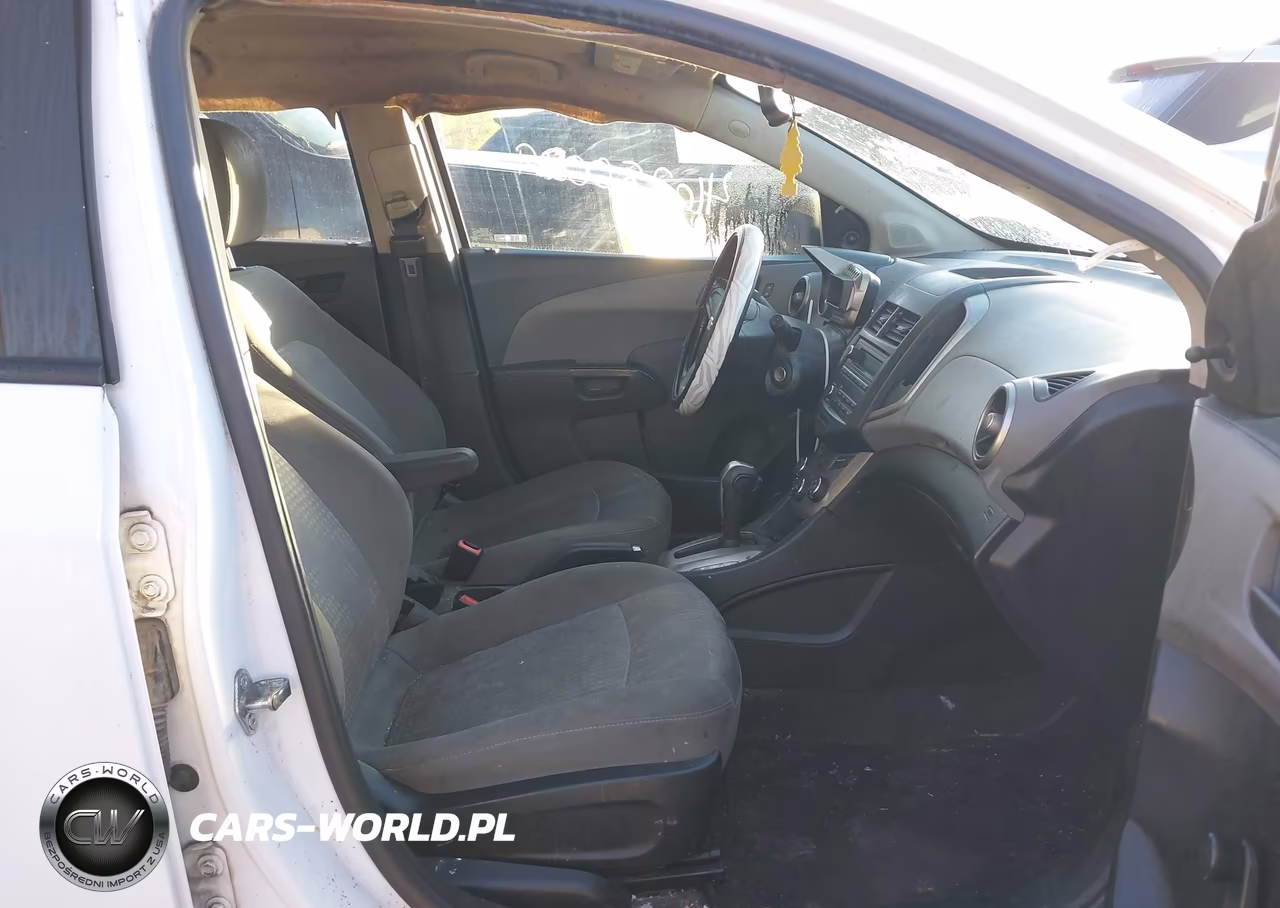 2016 Chevrolet Sonic Ls Auto VIN:1G1JA6SH2G4153353 - 5