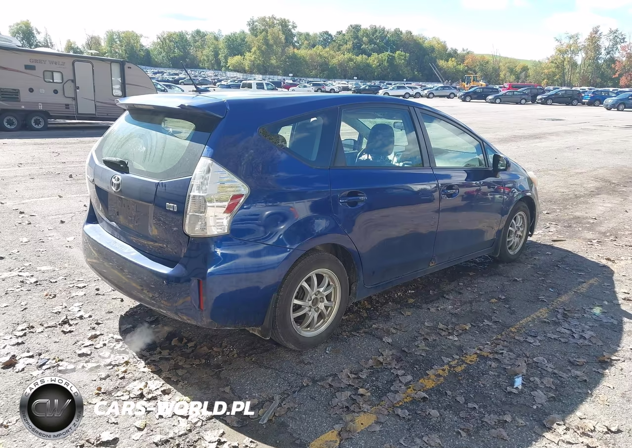 2012 Toyota Prius V Three VIN:JTDZN3EU1C3080577 - 4