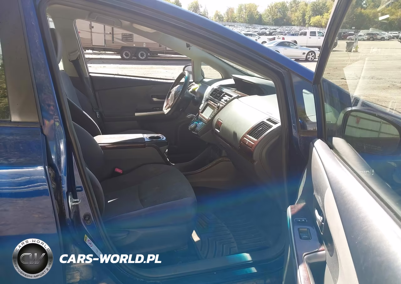 2012 Toyota Prius V Three VIN:JTDZN3EU1C3080577 - 5