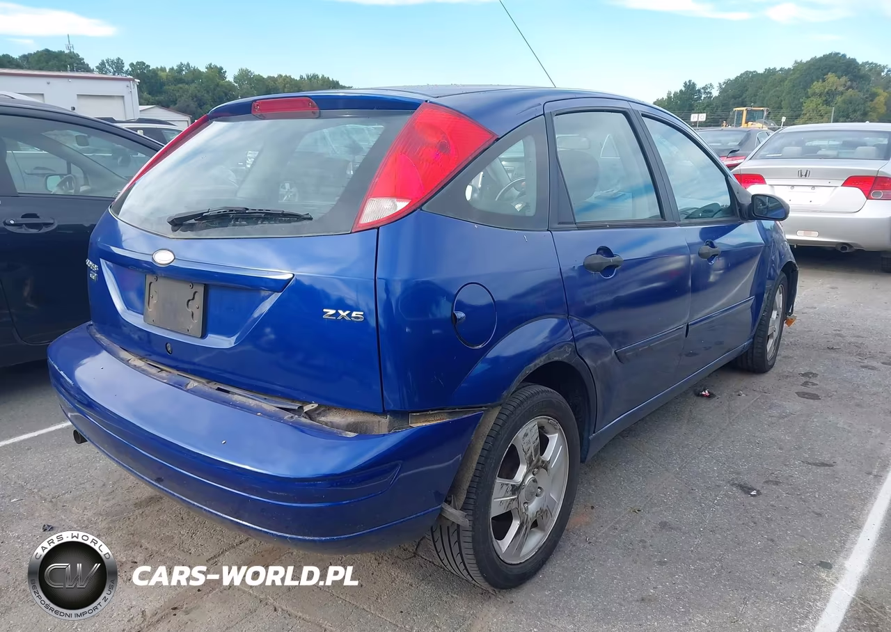 2005 Ford Focus Zx5 VIN:3FAFP37N45R112368 - 4