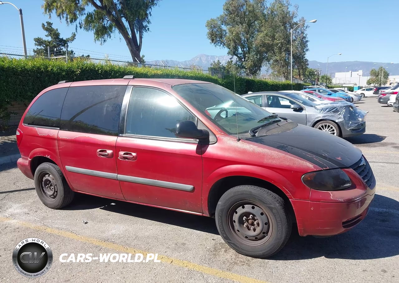 2006 Chrysler Town & Country VIN:1A4GP45R46B538555 - 13