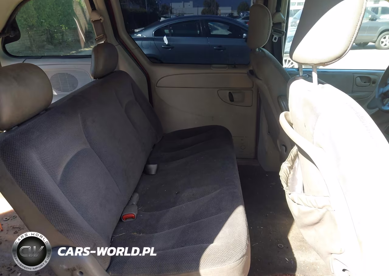 2006 Chrysler Town & Country VIN:1A4GP45R46B538555 - 8